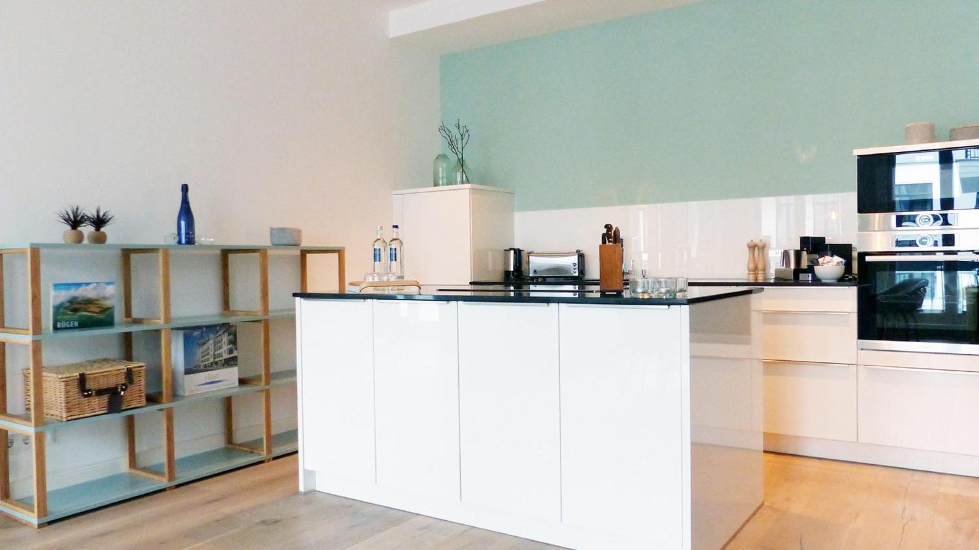 Pool Und Sauna Mit Meerblick, Direkt An Der Seebruecke - First Sellin Fewo 3 8 Exterior foto